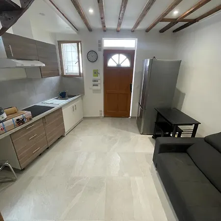 Apartment Sympas Et Confortables Pres De Paris