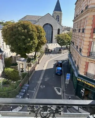 Sympas Et Confortables Pres De Paris Apartment