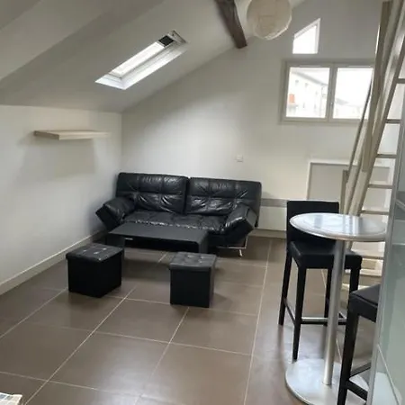 Sympas Et Confortables Pres De Paris Appartement